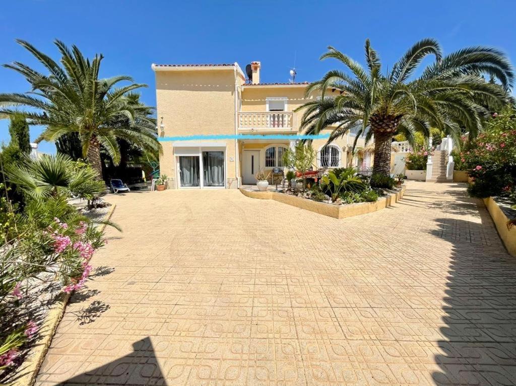 Villa Eva Asiana Guesthouse With Shared Pool Benissa Buitenkant foto