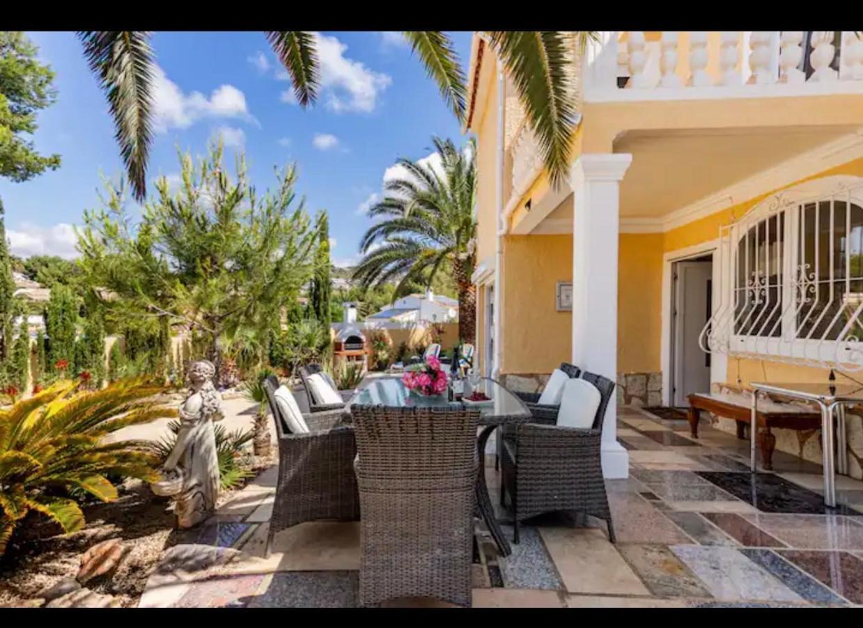 Villa Eva Asiana Guesthouse With Shared Pool Benissa Buitenkant foto